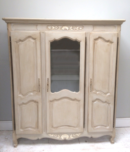 vintage french provencal cupboard / armoire
